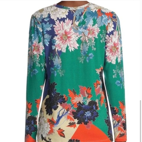 Johnny Was Marritt Favorite V Neck Long Sleeve Tee Shirt Top. Floral Print Soft - Picture 3 of 7
